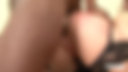 Vicktoria Redd - Blonde With Big Tits Fucks 4 Cocks (25.05.2018)_720p.mp4