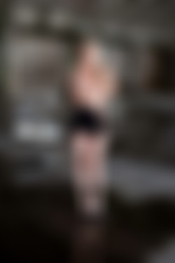 [photodromm.com] 2016-08/[photodromm.com] - 2016.08.04 - Victoria Angel - Suburbia (x50) 2000x3000/12l.jpg