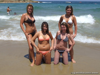 ugotitflauntit.com/08026 Vicky and Friends_1280highres/021.jpg