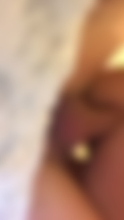 [OnlyFans.com] Elle Brooke (@ellebrookeuk)/18-08-17 1900568 360x640.mp4