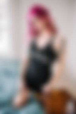 Ghostleeb/2019-01-24 Very Tired Girl/02.jpg