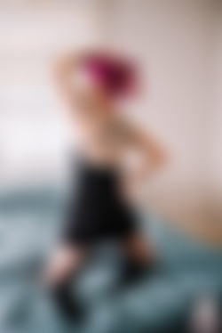 Ghostleeb/2019-01-24 Very Tired Girl/04.jpg