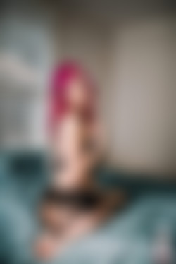 Ghostleeb/2019-01-24 Very Tired Girl/24.jpg