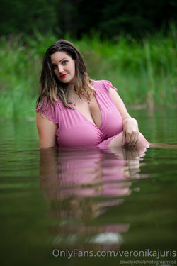 [OnlyFans.com] TittyVeronika - SiteRip/photos/2565248007.jpg