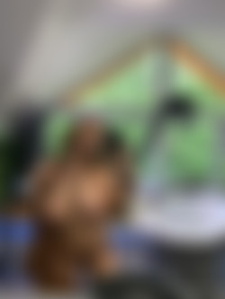 OnlySimps/josephinexxx/Images/AAE4DD27-A8B8-4838-A865-15B4951F3E92.jpeg