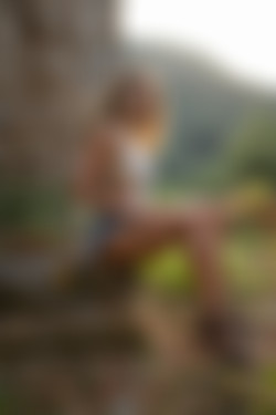 2022phdee/2021-11/[photodromm] 2021-11-04 Goldie - Sunset Electricity (x46, 3000 px)/Sunset Electricity (2).jpg