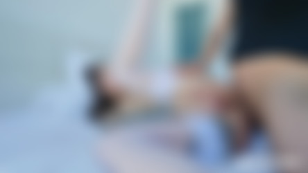 MrLuckyRaw Complete Siterip 2160p p2/MrLuckyRaw 04-20-2022 Luna Lovely Spreads Her Tight Ass.mp4