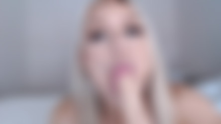 [OnlyFans.com] Elle Brooke (@ellebrookeuk)/19-02-19 3241195 Sucking and fucking my fat white dildo whilst my brother is playing video g(..) 1280x720.mp4