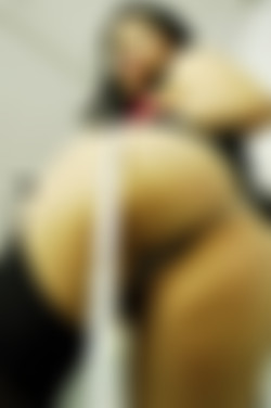 TigerrJuggs.com/Galleries/Cucky Dog Slave/pic090715_019.jpg