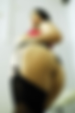 TigerrJuggs.com/Galleries/Cucky Dog Slave/pic090715_031.jpg