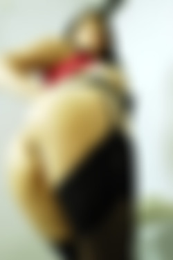 TigerrJuggs.com/Galleries/Cucky Dog Slave/pic090715_033.jpg