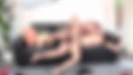 MeloneChallenge.com x265/Mea Melone/David Perry - Deepthoat Massage[x265].mp4