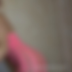 № 002-Black Or Pink.mp4
