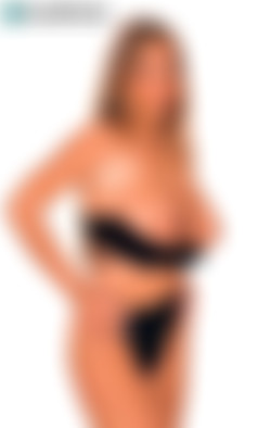 Scoreland.com SiteRip - Part #1/00004-March 2003 Voluptuous-Ines Cudna/1600/Ines05.jpg