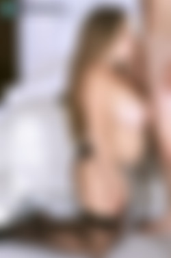 Scoreland.com SiteRip - Part #1/00196-Hardcore Special-Annie Swanson/1600/AnnieSwanson24.jpg