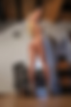 [photodromm.com] 2015-01/[photodromm.com] - 2015.01.14 - Leslie - Air Safari II (x47) 1333x2000/34l.jpg