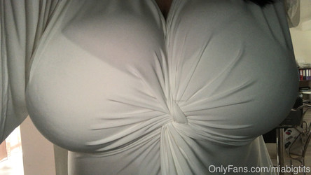 miabigtits/Images/2019-06-07 - 36272396.jpeg