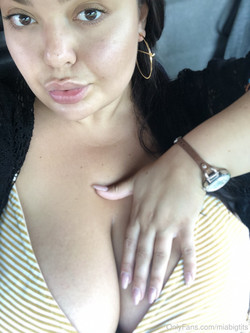 miabigtits/Images/2019-06-06 - 36073910.jpeg
