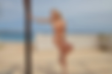 photodromm.com - 2014-01 - 2014-03/photodromm.com - 2014-03/alisa - rooftop blonde 2/30l.jpg