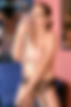 Scoreland.com SiteRip - Part #1/00012-Voluptuous Curvy 02-Adrianna/Adrianna18.jpg