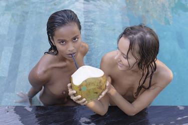 Katya-Clover.com - 2020-06-22 - Katya Clover & Putri Cinta - Stay Home With Us (Vol.2)/000027.jpg