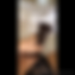 [OnlyFans.com] Elle Brooke (@ellebrookeuk)/19-02-18 3230872 Taking the full length of a BBC thick mega-cock in both missionary and grin(..) 1200x1200.mp4