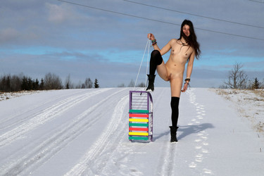 NiR-2024-11-29 - Katja P - Sledge/ (14).jpg