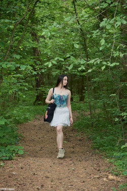 SB 2025-09/2025-09-11 Remido - Enchanted Woods/ShowyBeauty-0002.jpg