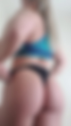 [OnlyFans.com] Kiera Jaston (@kierajaston)/19-01-15 dm A booty video to brighten up your evening - more posts coming tomorrow 1080x1920.mp4
